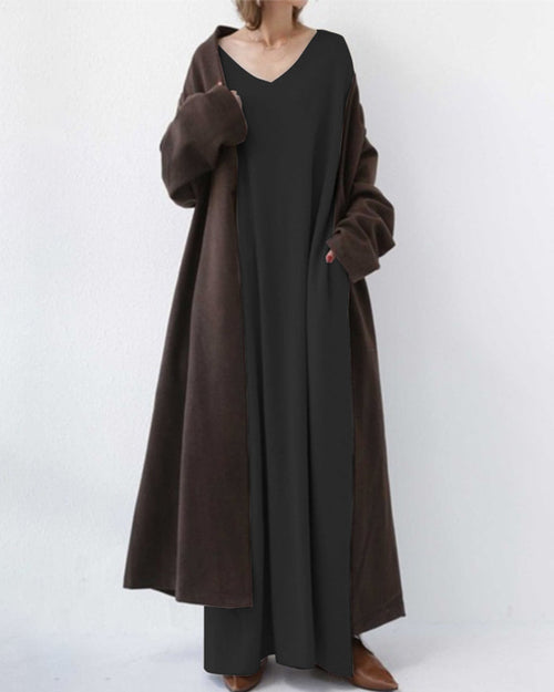 Viona - Fashionable Long Sleeve V-Neck Dress