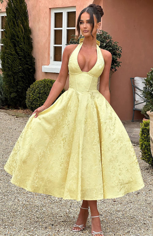 Ava - Chic V-Neck Backless Dress