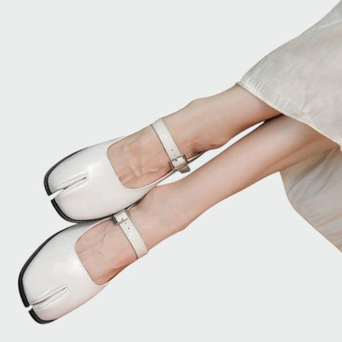 Clara – Split-Toe Buckle Mary Janes
