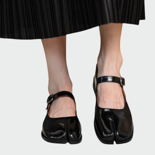 Clara – Split-Toe Buckle Mary Janes