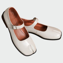 Clara – Split-Toe Buckle Mary Janes